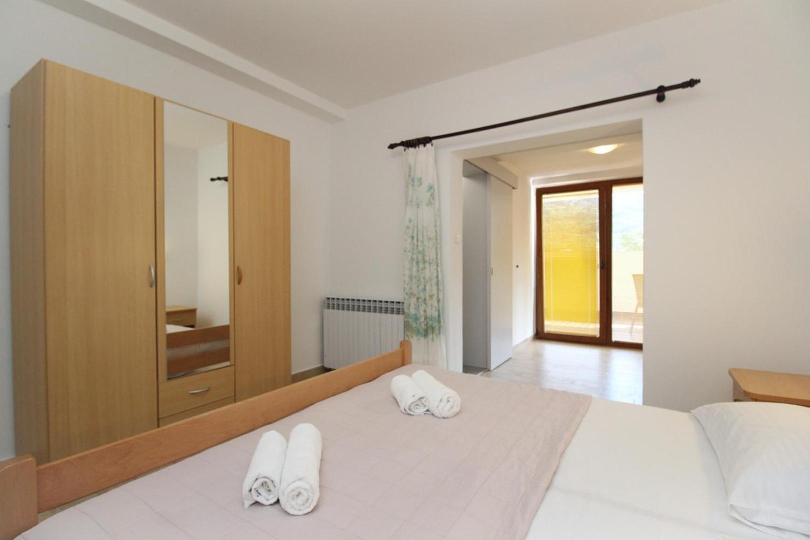 Apartments Petrica Baška Exterior foto